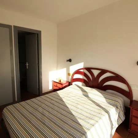 Apartment Global Immo 3330 Royal Marina I Tramuntana 4-10 Roses